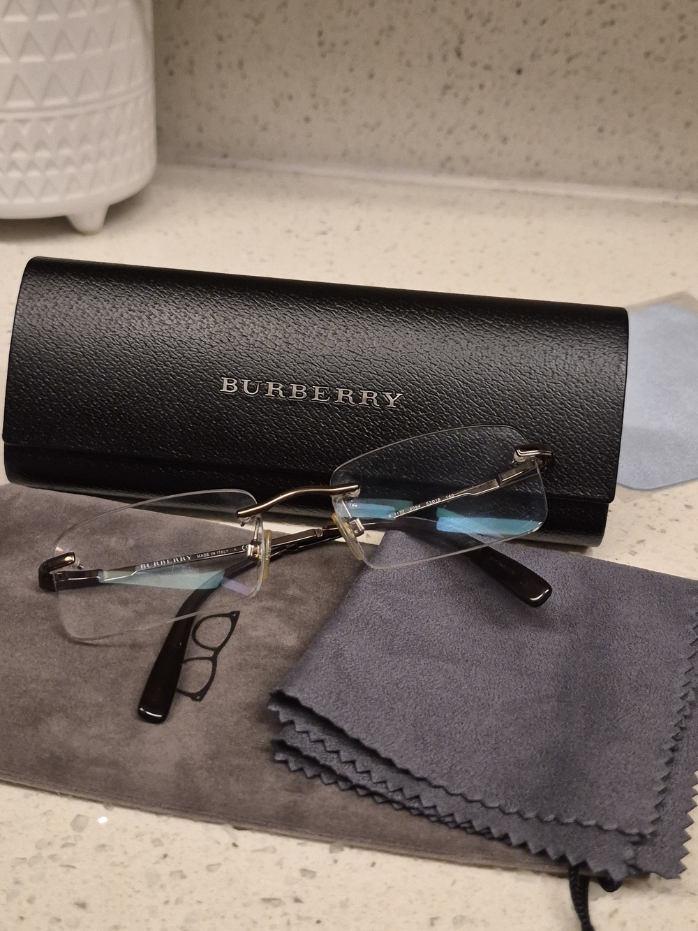 Burberry Men’s Rimless Reading Glasses with Black Case - Black
